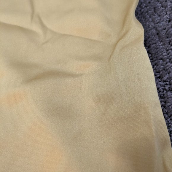 Elie Tahari silk blouse size xs EUC! beautiful mustard color - Picture 2 of 6